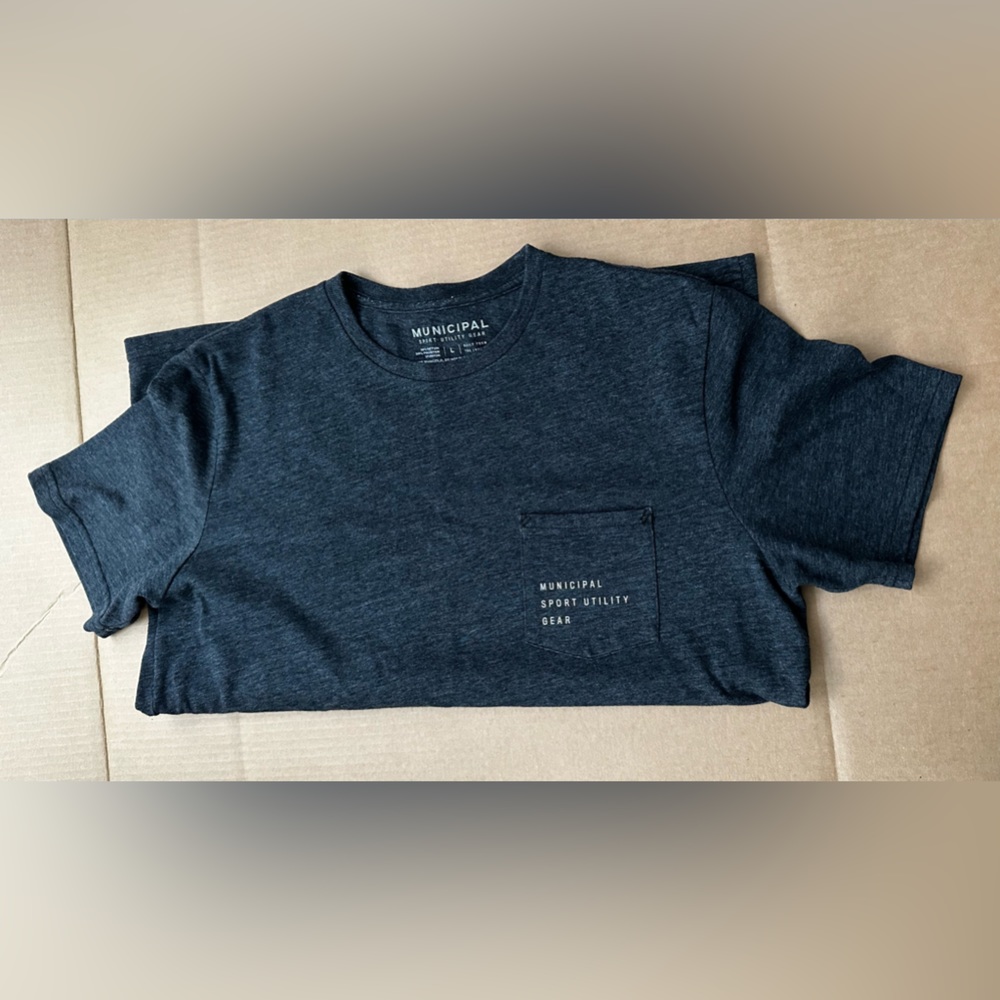 The Municipal Large Men’s shirt